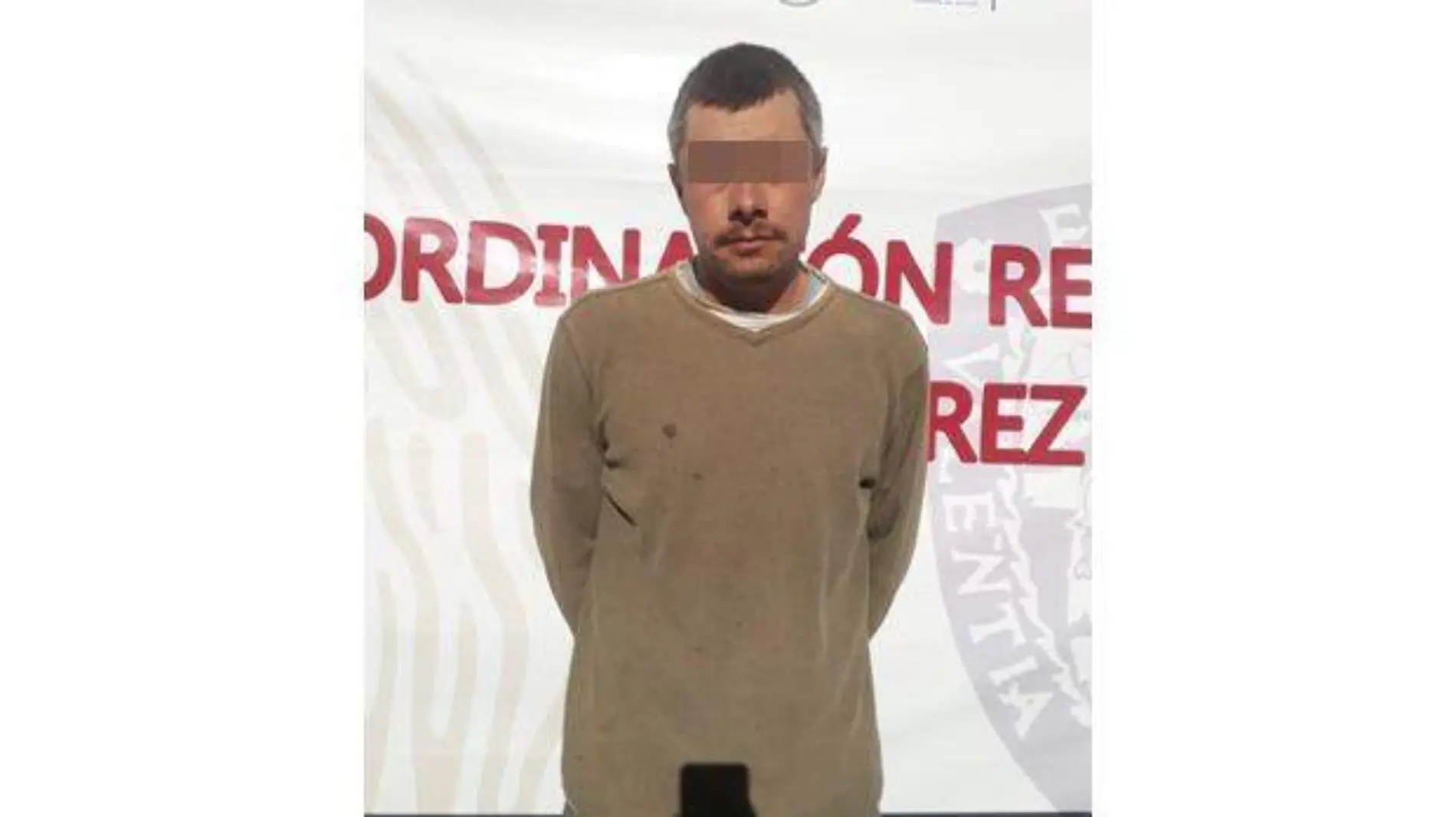 detenido con orden de arresto